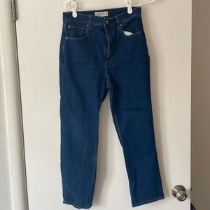 Abercrombie & Fitch Ankle Straight Ultra High Rise Curve Love Jeans